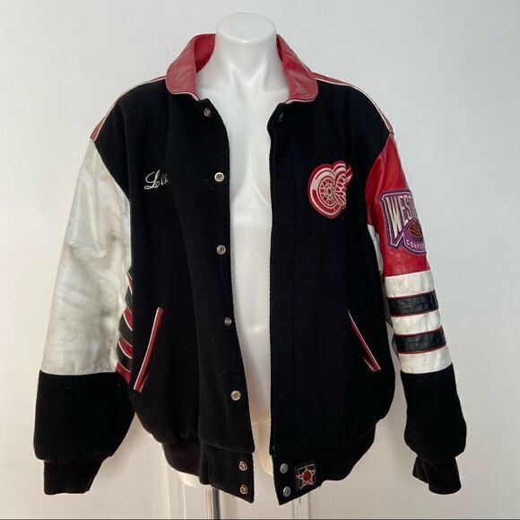 Retro Leather Red Wings Varsity Jacket 1995 Signed - Picture 14 of 16